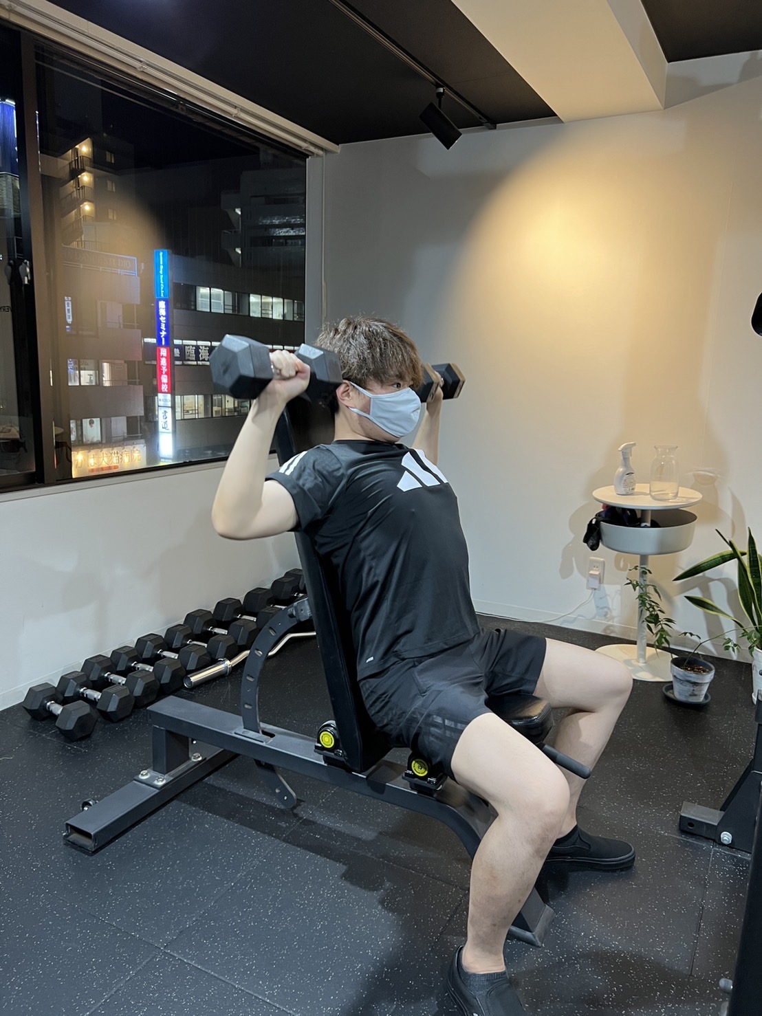 gainz gymで肩のトレーニング gainzgym